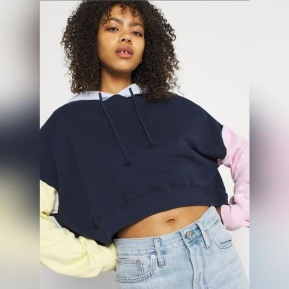 Hollister Co. COLORBLOCKED CROPPED Sweatshirt Navy Size XS - Picture 4 of 9